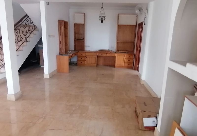 OUG Gated Guarded 2 Storey Semi D For Rent