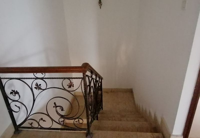 OUG Gated Guarded 2 Storey Semi D For Rent