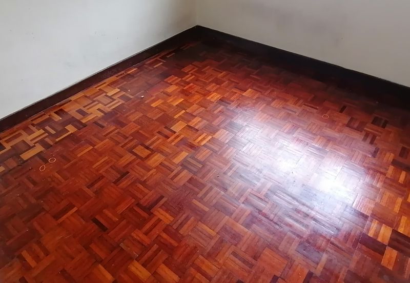 OUG/Happy Garden Ground Floor Townhouse For Rent