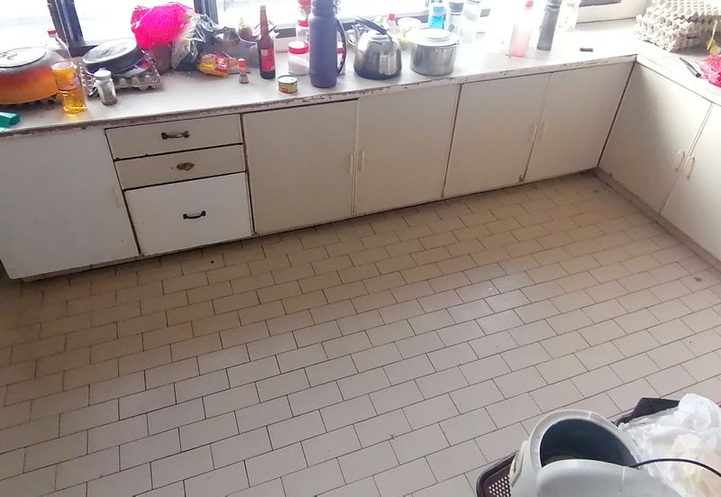 OUG/Taman United 2 Storey Terrace For Rent