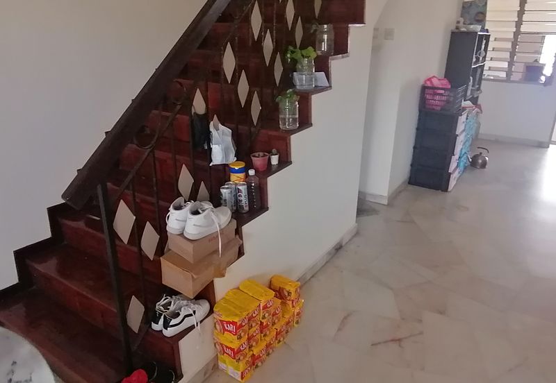 OUG/Taman United 2 Storey Terrace For Rent