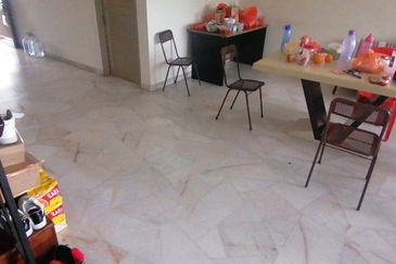 OUG/Taman United 2 Storey Terrace For Rent