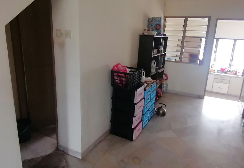 OUG/Taman United 2 Storey Terrace For Rent