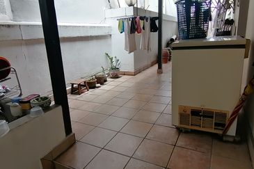 OUG/Taman Desa 2 Storey Semi D FIRE SALE!!!