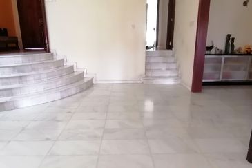 OUG/Taman Desa 2 Storey Semi D FIRE SALE!!!