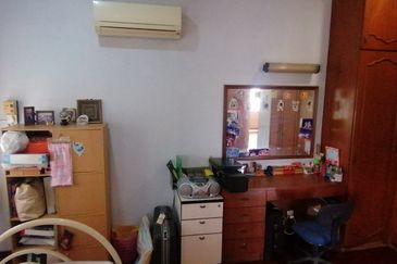 OUG 2 Storey Bungalow With Big Landscape For Sale