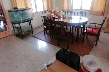 OUG 2 Storey Bungalow With Big Landscape For Sale