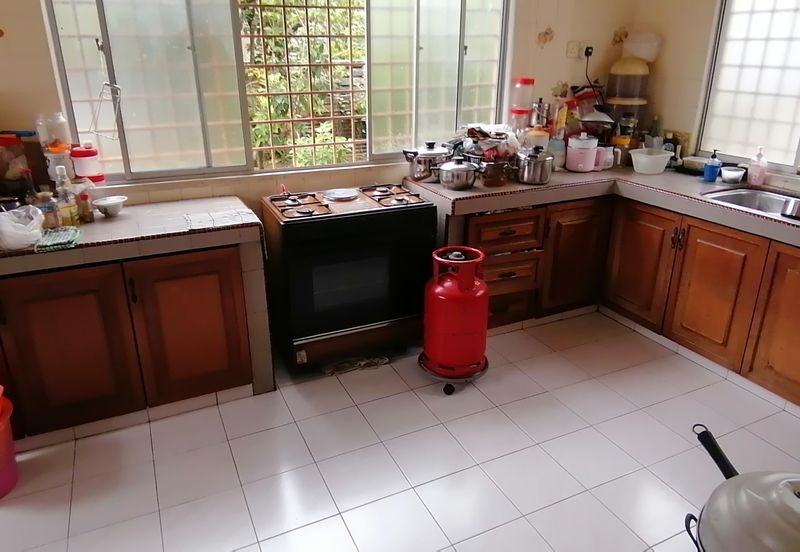 OUG 2 Storey Bungalow With Big Landscape For Sale