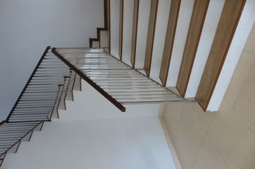 OUG/Taman Bukit Kuchai 2 Storey New Semi D