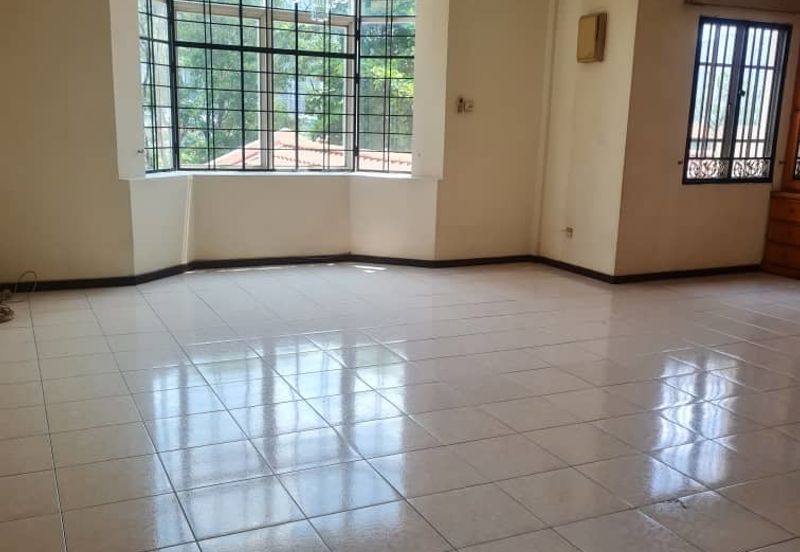 OUG/Taman Yarl 3 Storey Semi D Facing South