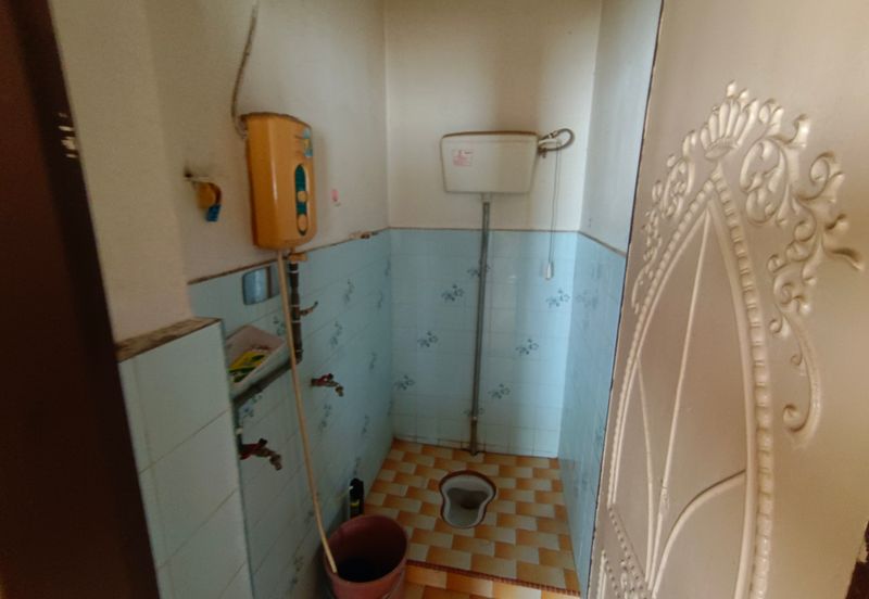 OUG 2 Storey Terrace Biggest Layout For Sale