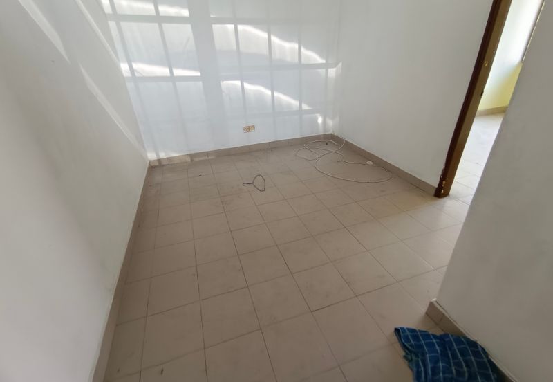 OUG 2 Storey Terrace Biggest Layout For Sale