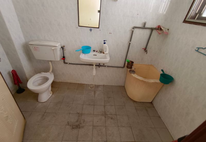 OUG 2 Storey Terrace Biggest Layout For Sale