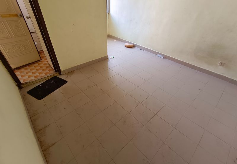 OUG 2 Storey Terrace Biggest Layout For Sale