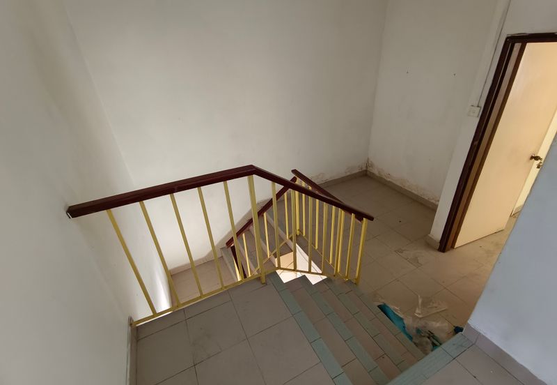 OUG 2 Storey Terrace Biggest Layout For Sale