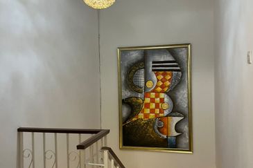 OUG Quiet & Renovated Full Furnished Terrace House