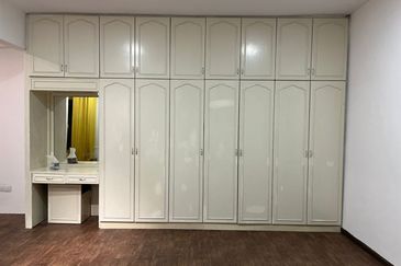 OUG Quiet & Renovated Full Furnished Terrace House