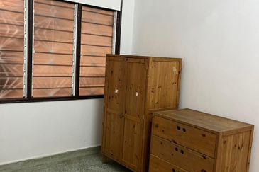 OUG Quiet & Renovated Full Furnished Terrace House