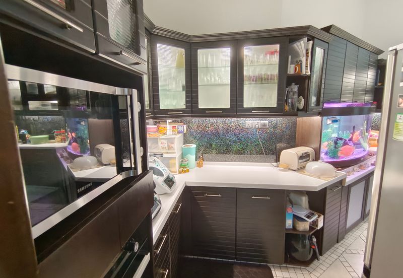 OUG/Taman Yarl 2 Storey Renovated Bungalow Gated Guarded For Sale