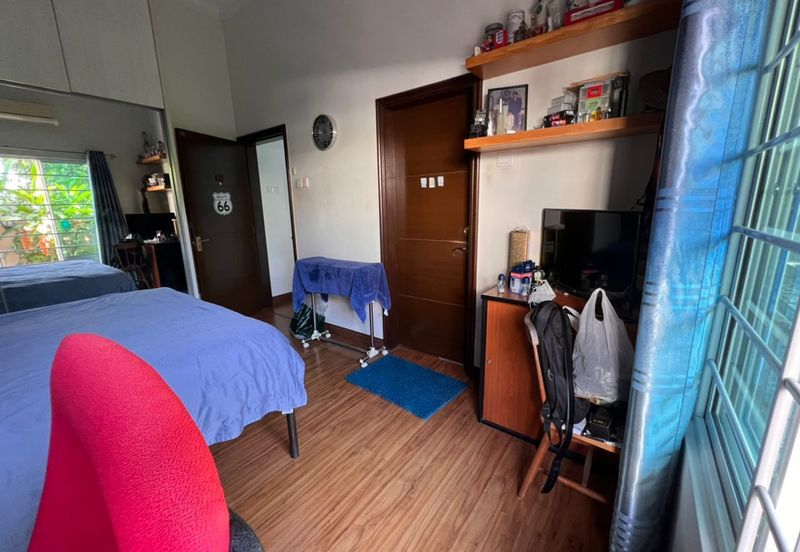 OUG/Taman Yarl 2 Storey Renovated Bungalow Gated Guarded For Sale