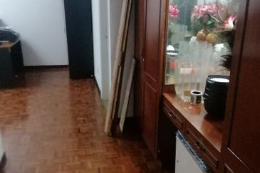 OUG/Taman Yarl Gated Guarded 2 Storey Bungalow For Sale