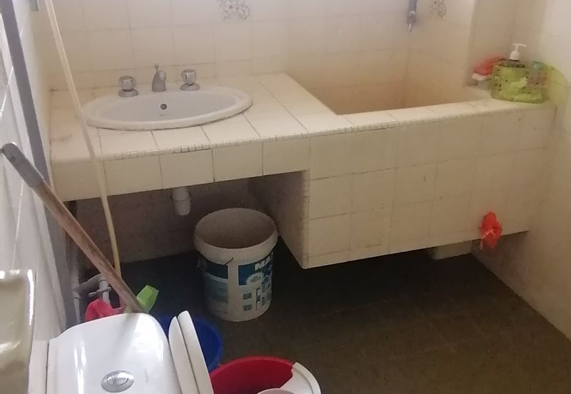 OUG/Taman Yarl Gated Guarded 2 Storey Bungalow For Sale