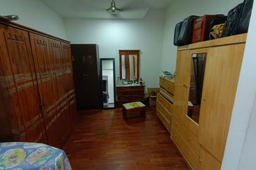 Oug/Taman Yarl 2 Storey Semi D For Sale