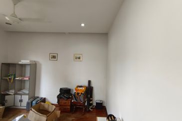 Oug/Taman Yarl 2 Storey Semi D For Sale