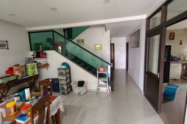 Oug/Taman Yarl 2 Storey Semi D For Sale