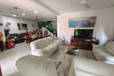 Oug/Taman Yarl 2 Storey Semi D For Sale