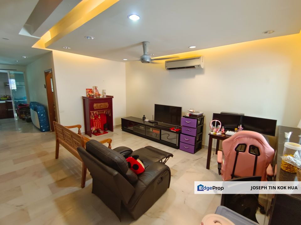 OUG/Taman United 2 Storey Renovated House For Sale for Sale RM950,000