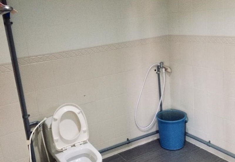 OUG/Taman United 2 Storey Semi D For Sale