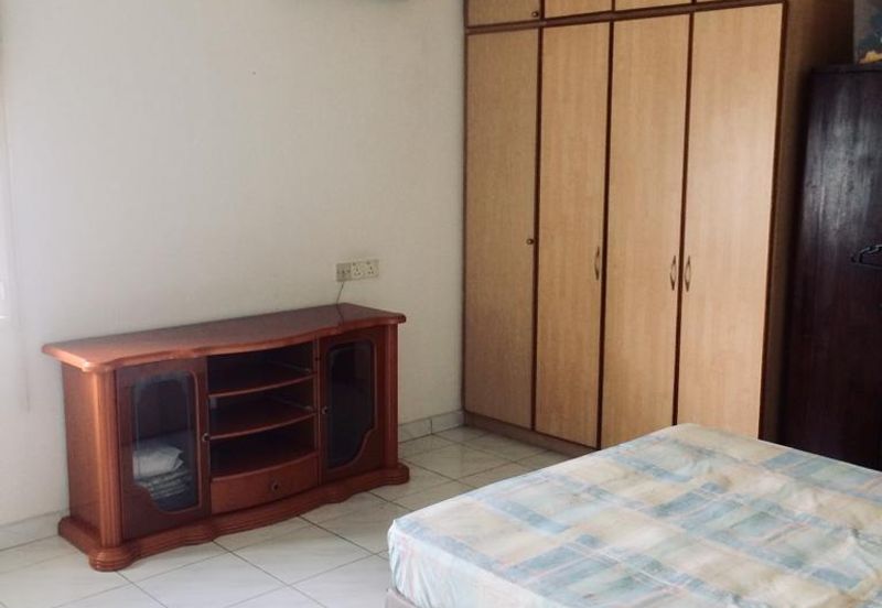 OUG/Taman United 2 Storey Semi D For Sale