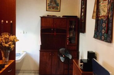 OUG/Taman United 2 Storey Semi D For Sale