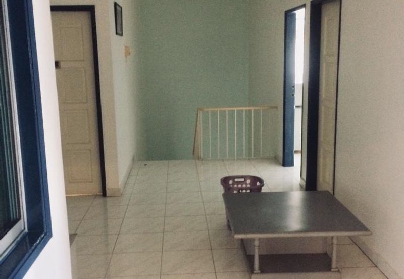 OUG/Taman United 2 Storey Semi D For Sale
