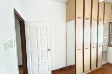 OUG/Taman United 2 Storey Terrace House For Rent