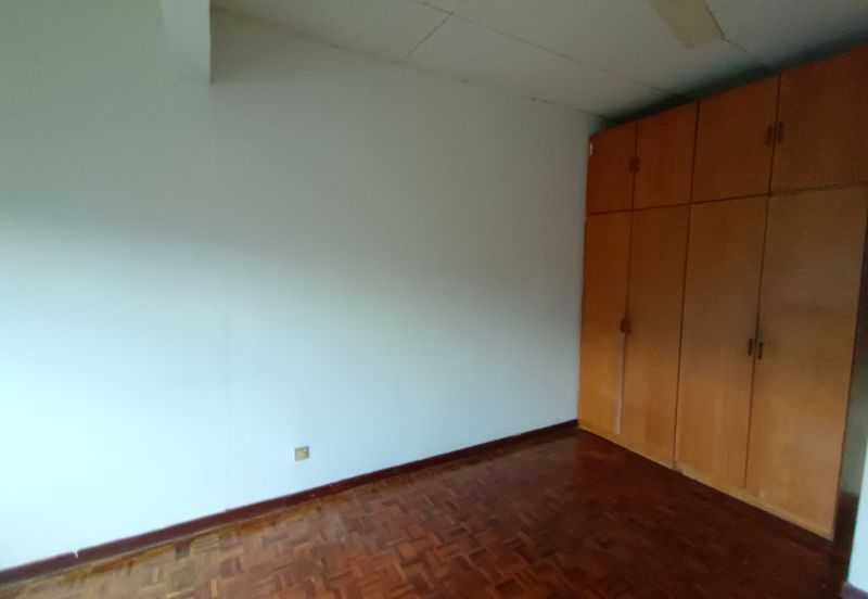 OUG/Taman United 2 Storey Terrace House For Rent