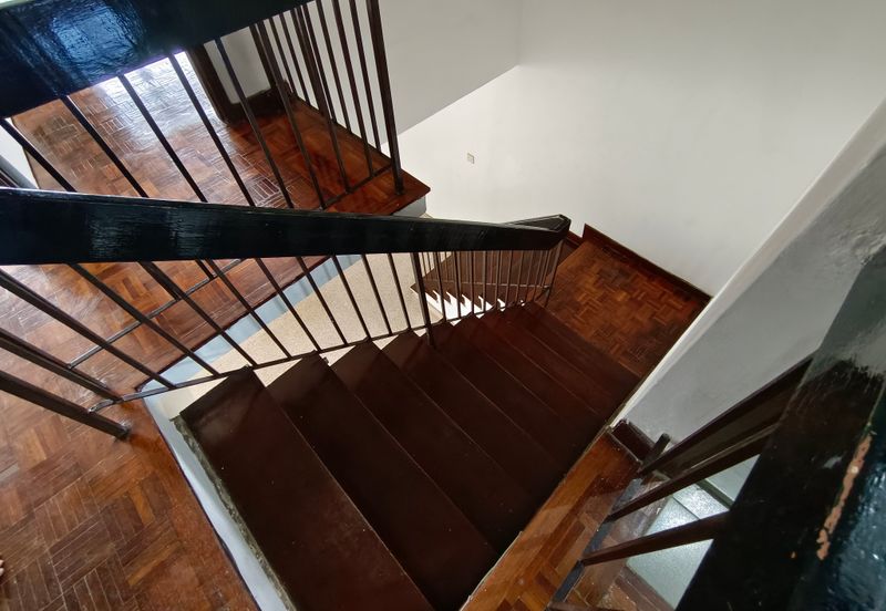 OUG/Taman United 2 Storey Terrace House For Rent