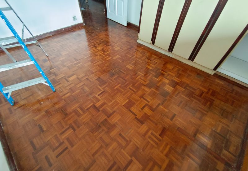 OUG/Taman United 2 Storey Terrace House For Rent