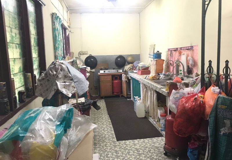 OUG @ Storey Corner House For Sale