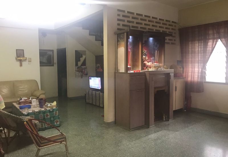 OUG @ Storey Corner House For Sale