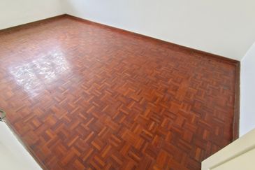 OUG 2 Storey Terrace Facing Green Field For Sale