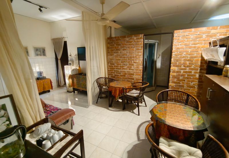 OUG/Taman United 2 Storey Semi D Facing Main Road For Rent