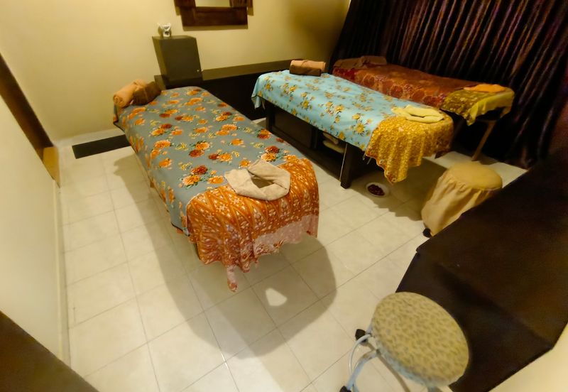 OUG/Taman United 2 Storey Semi D Facing Main Road For Rent