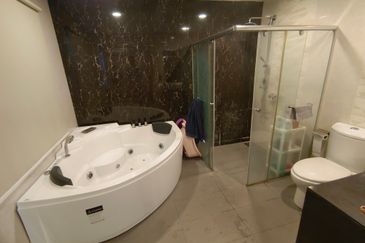 OUG 2 Storey Fully Renovated House For Sale