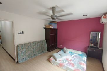 OUG 2 Storey Fully Renovated House For Sale