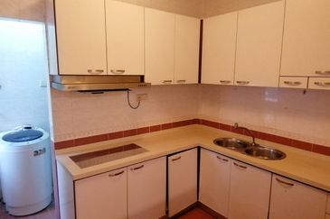 Villa Oug Upper Floor Townhouse For Sale