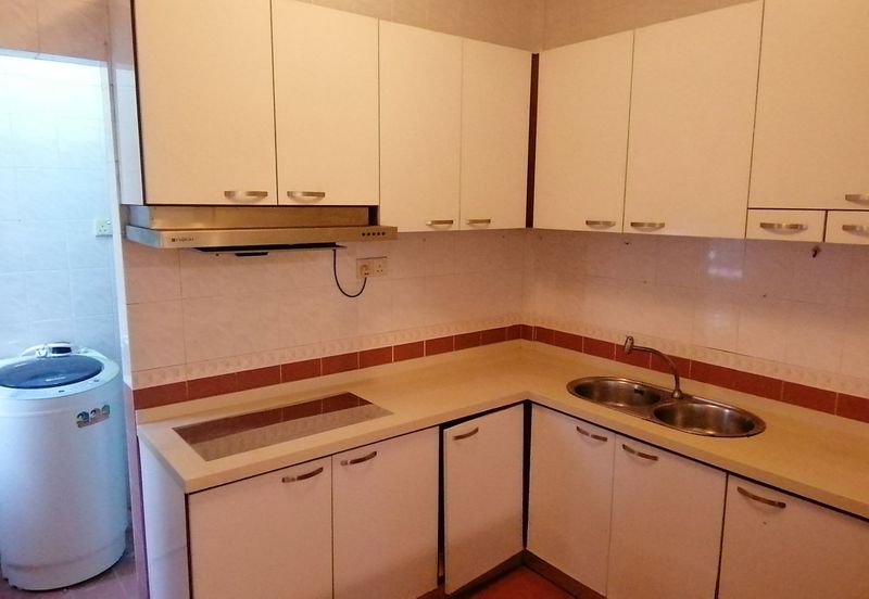 Villa Oug Upper Floor Townhouse For Sale