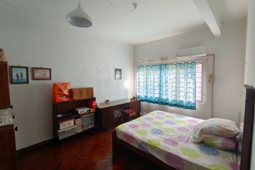 OUG/Taman United 2 Storey Bungalow High Hill Area