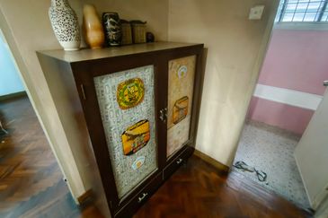 OUG/Taman United 2 Storey Bungalow High Hill Area